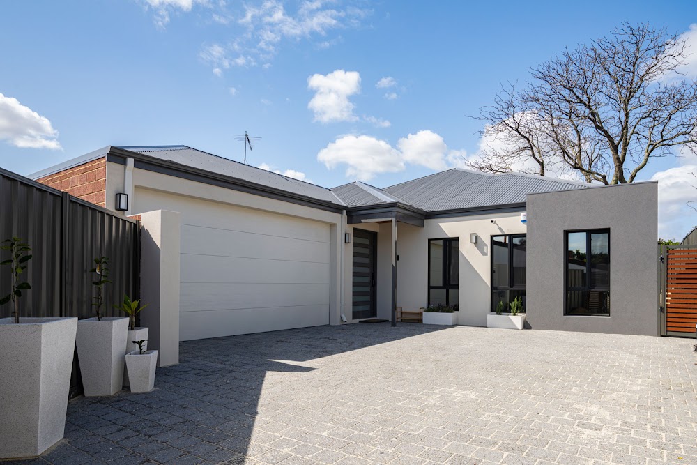 Chross Homes & Development