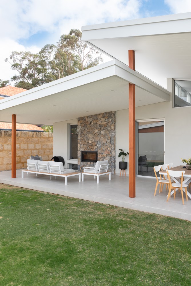 DLUX Builders