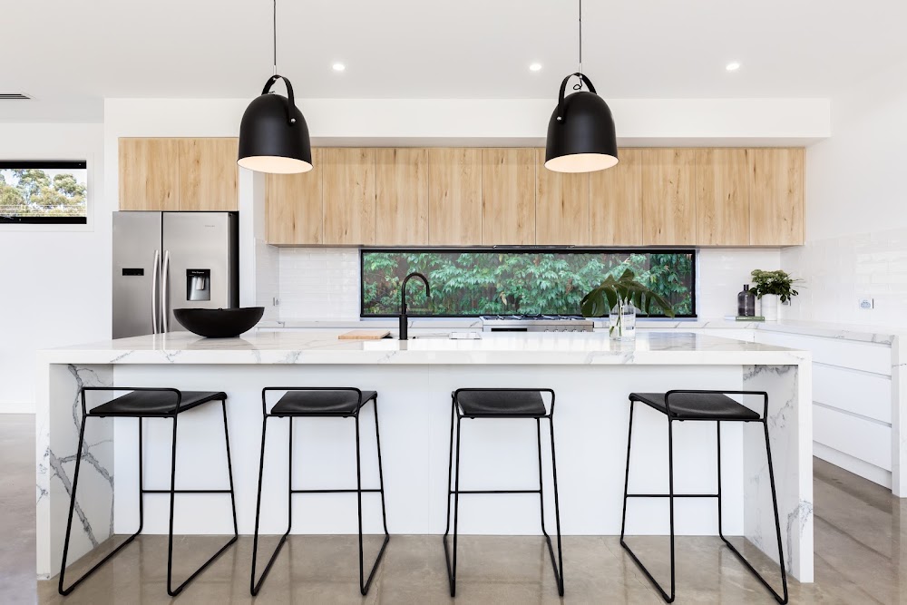 HomeLux Renovations