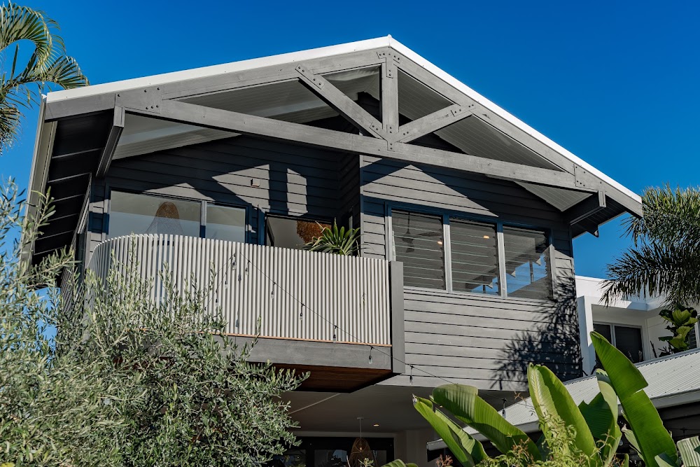 Custom Edge Building